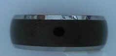 MENS BLACK BAND WITH POLISHED SILVER EDGES Sz10