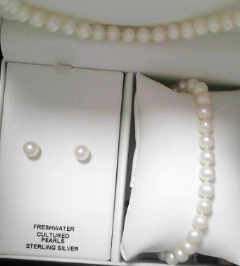 Freshwater Cultured Pearl Set SS 6-6.5mm