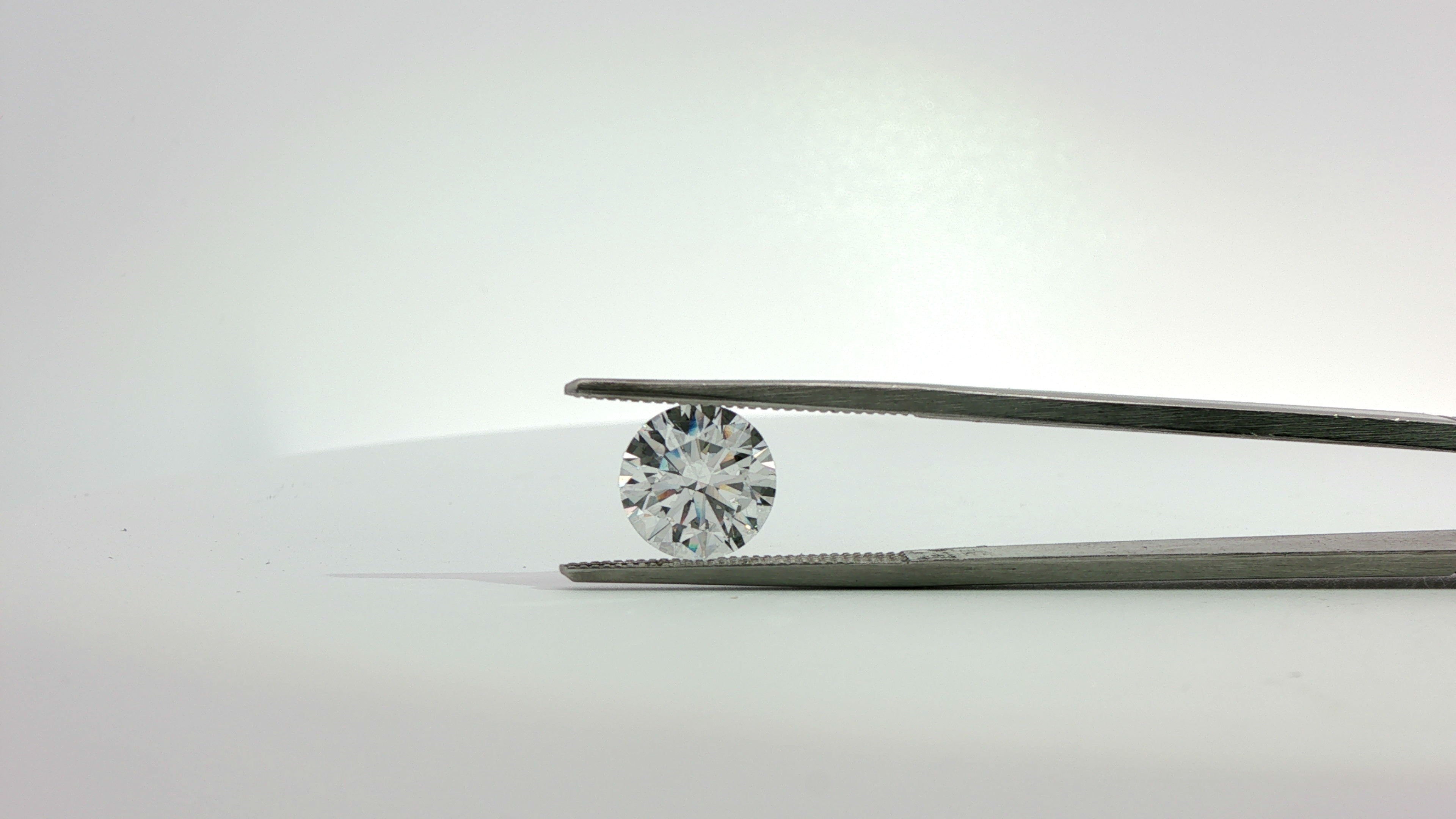 LAB GROWN DIAMOND ENGAGEMENT RINGS