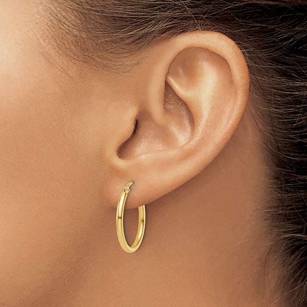 Leslie's 14K 2x20mm Polished Hoop Earrings - Image 3