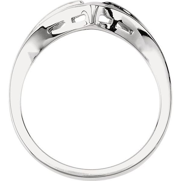 V Ring - Image 2