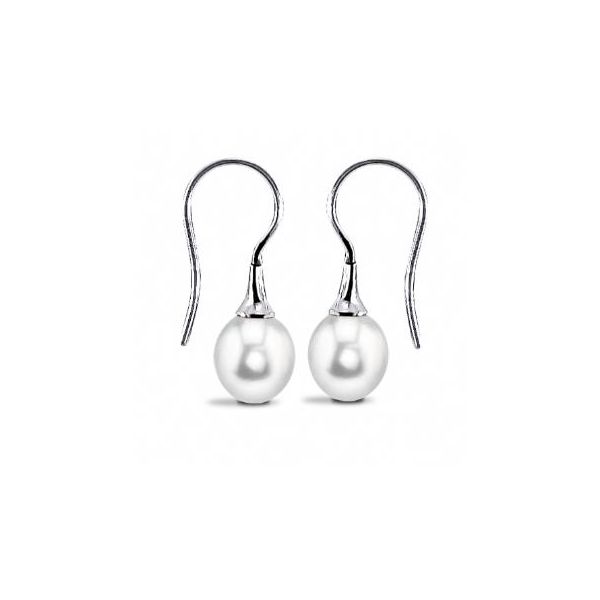 Sterling Silver Freshwater Pearl Earring