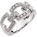 Accented Link Ring