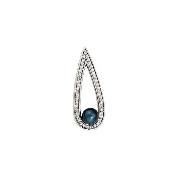 Accented Pearl Pendant