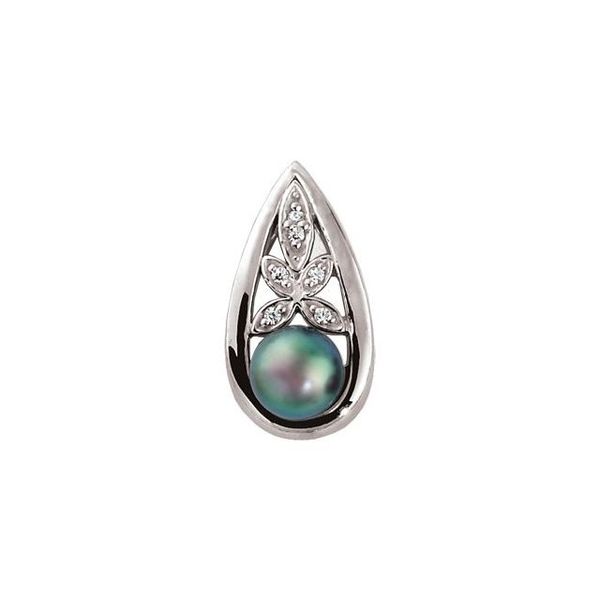 Accented Pearl Pendant