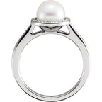Halo-Style Pearl Ring - Image 2