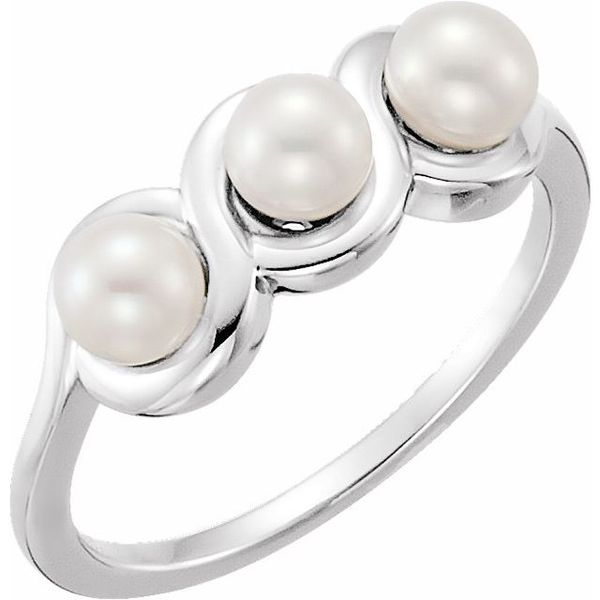 Three-Stone Pearl Ring