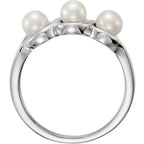 Three-Stone Pearl Ring - Image 2