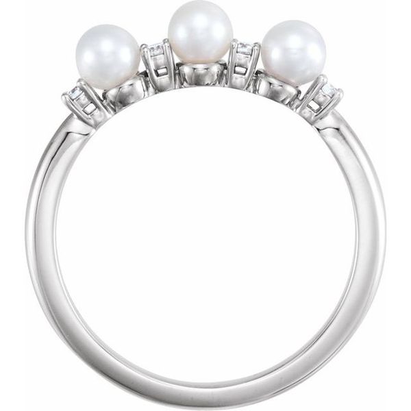 Three-Stone Pearl Ring - Image 2