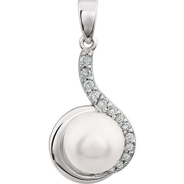 Accented Pearl Pendant
