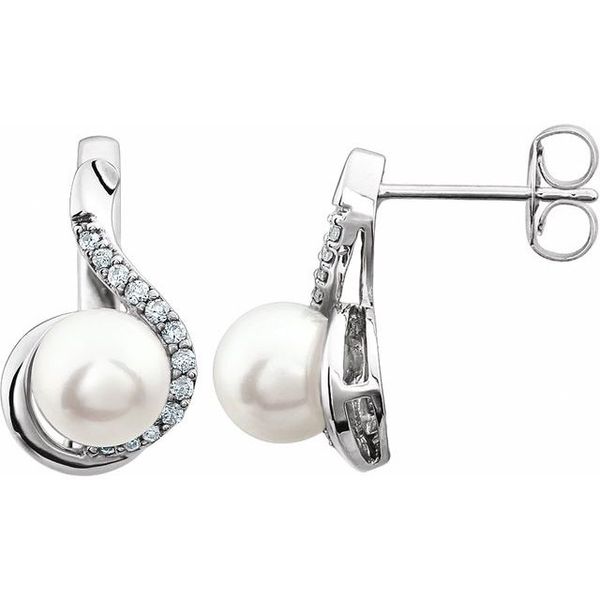 Accented Pearl Earrings