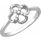 Clover Ring