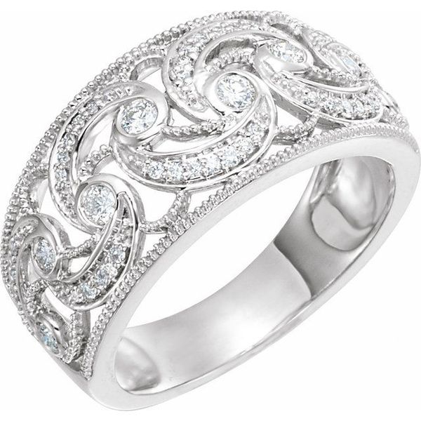 Accented Ring