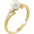Accented Pearl Ring