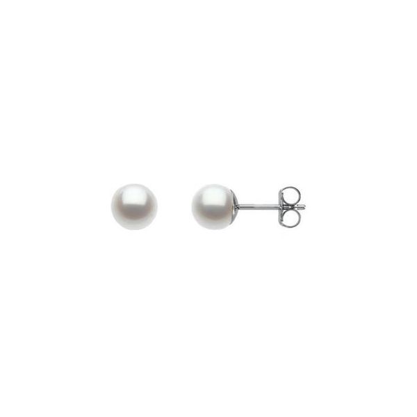 Freshwater Cultured Pearl Stud Earrings