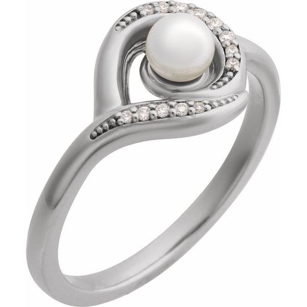 Accented Pearl Ring