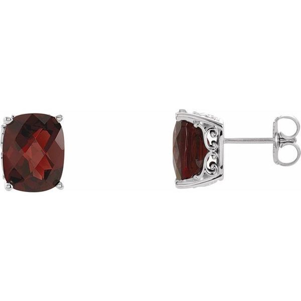 Cushion 4-Prong Stud Earrings