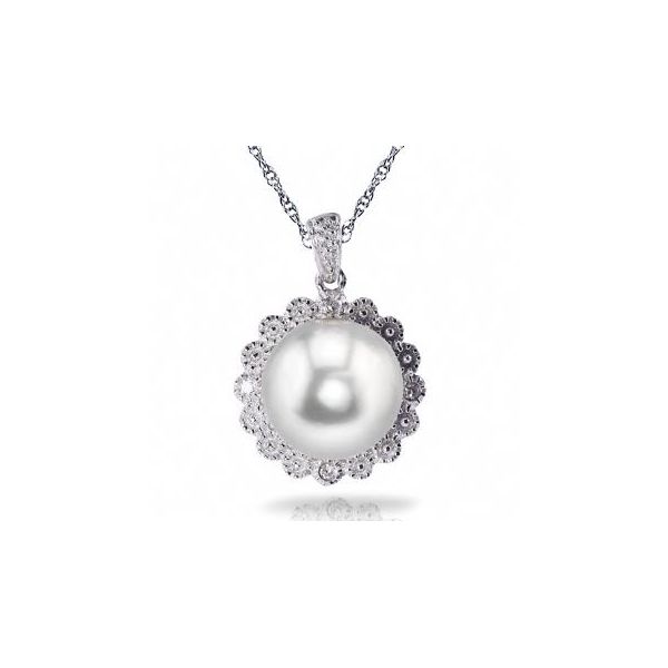 Sterling Silver Freshwater Pearl Pendant