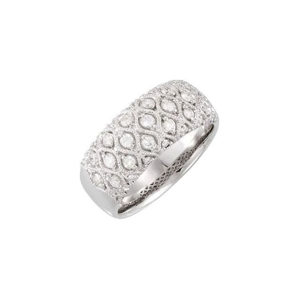 Accented Ring