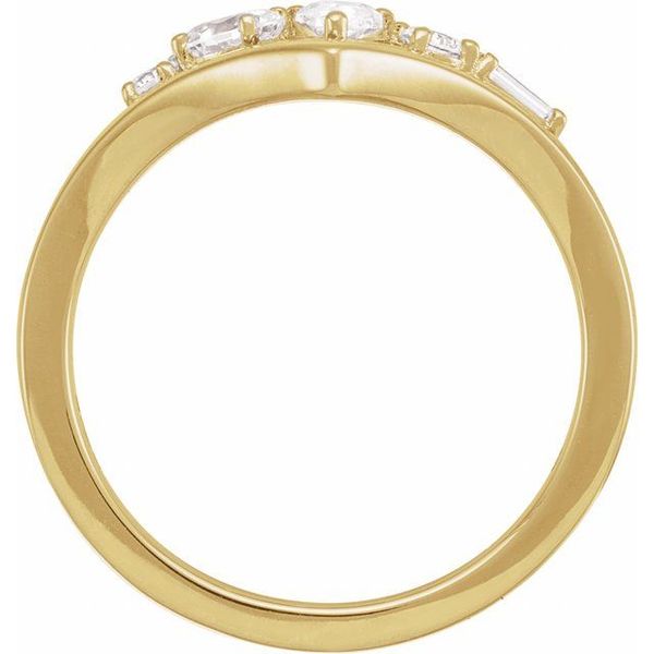 Lab-Grown Diamond V Ring - Image 2
