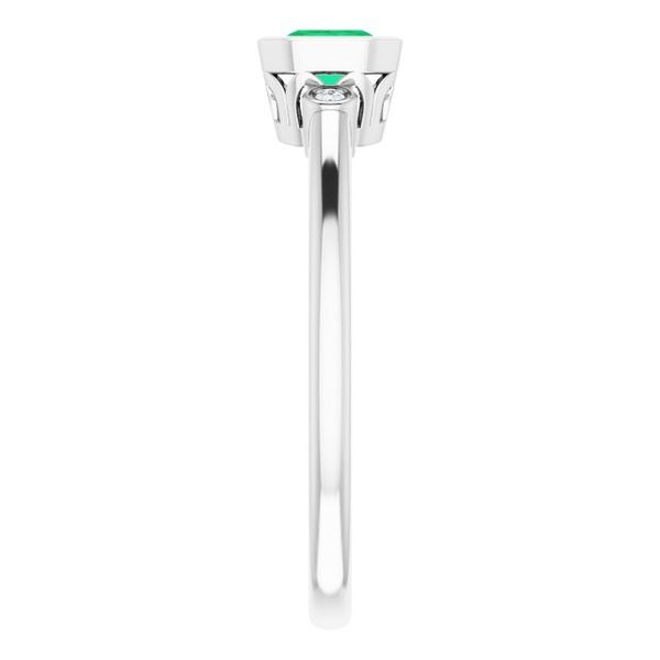 Bezel-Set Accented Ring - Image 4