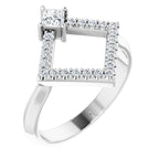 Accented Geometric Ring