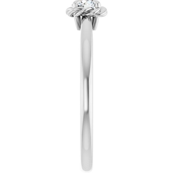 Claw-Prong Rope Solitaire Ring - Image 4