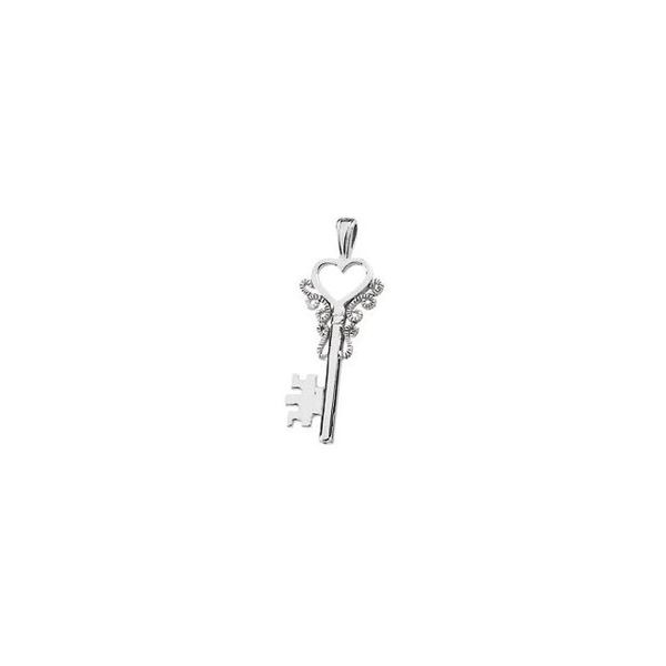 Heart Key Pendant