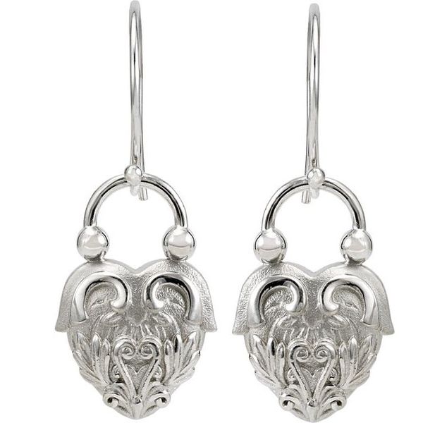 Vintage-Inspired Heart Earrings - Image 2