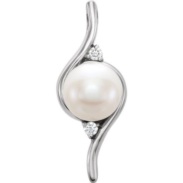 Accented Pearl Pendant