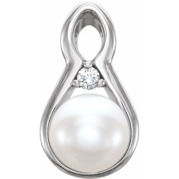 Accented Pearl Pendant