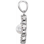 Pearl Clover Pendant - Image 2
