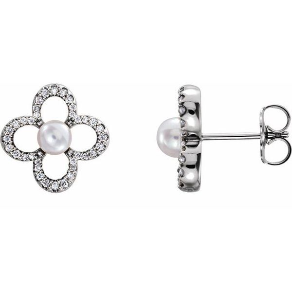 Pearl Clover Earrings
