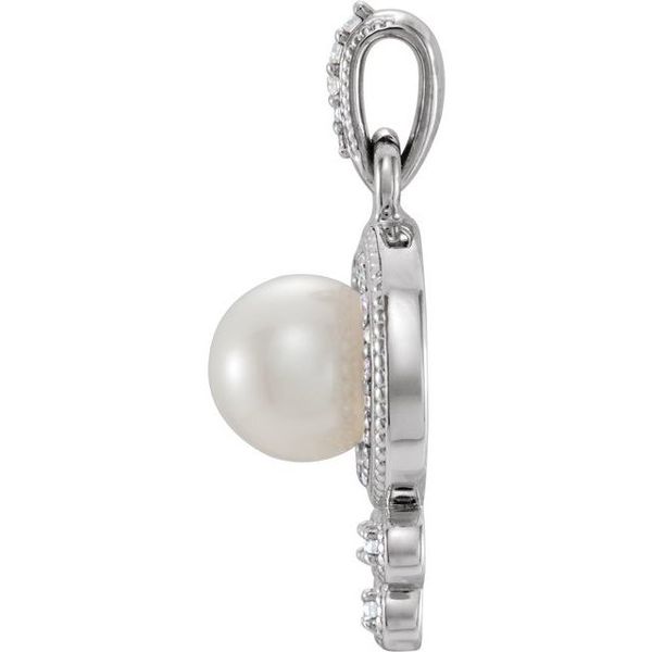 Halo-Style Pearl Pendant - Image 2