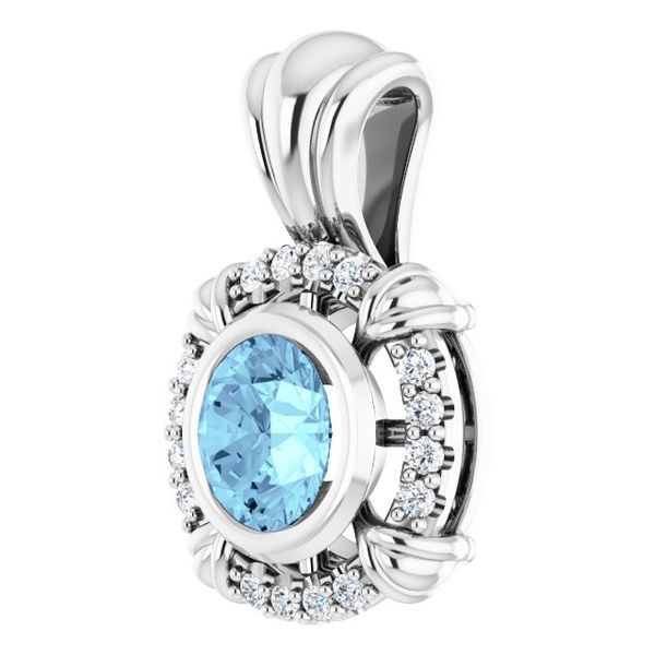 Halo-Style Pendant - Image 2