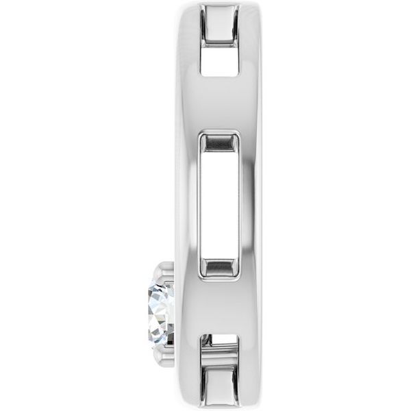 Solitaire Circle Pendant - Image 3