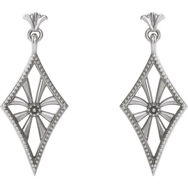 Vintage-Inspired Dangle Earrings