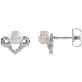 Vintage-Inspired Pearl Earrings