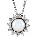 Halo-Style Pearl Necklace