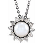 Halo-Style Pearl Necklace