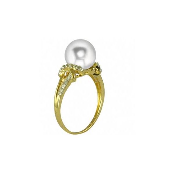 14KT Yellow Gold Freshwater Pearl Ring