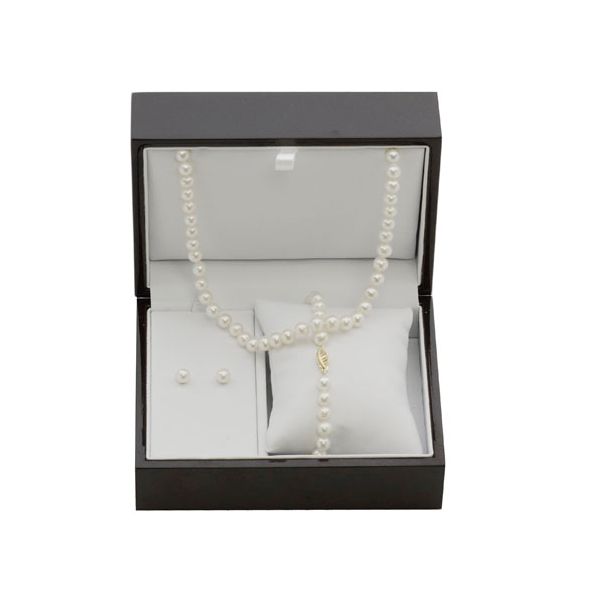 14KT Yellow Gold Freshwater Pearl Wood Box Gift Set