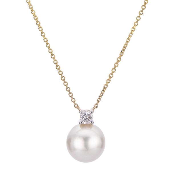 14KT Yellow Gold Akoya Pearl Necklace