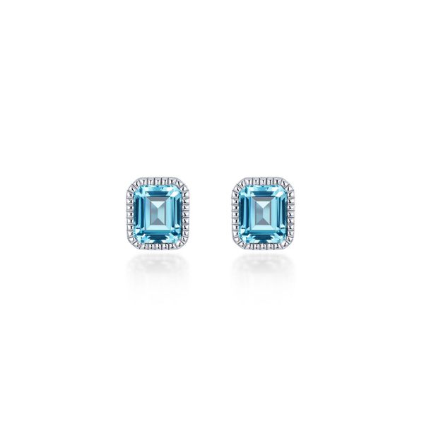 March Birthstone Solitaire Stud Earrings