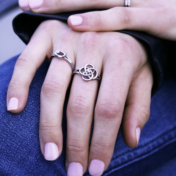 Sterling Silver Diamond Ring - Image 4
