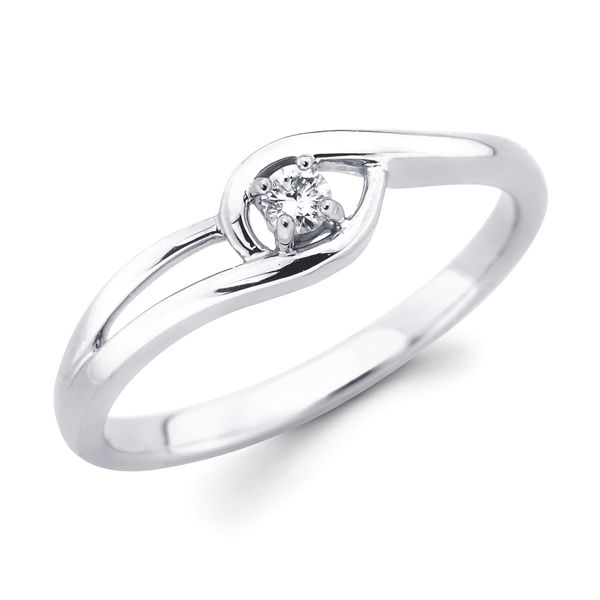 10k White Gold Fashion Ring