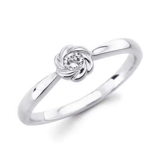 10k White Gold Fashion Ring