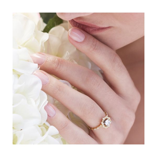 14k Yellow Gold Bridal Set - Image 4
