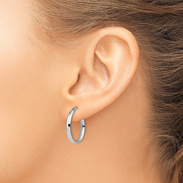Leslie's 14K White Gold Polished Oval Hoop Earrings - Image 3