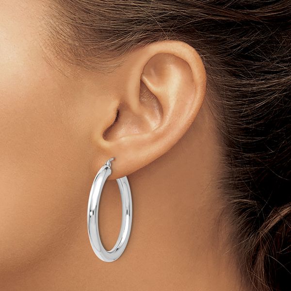 Leslie's 14K White Gold Polished Lightweight Hoop Earrings - Image 3